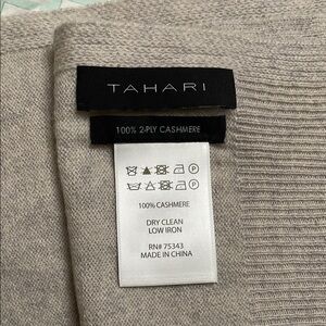 Tahari Women's Cashmere Scarf - Gray. New, never used.